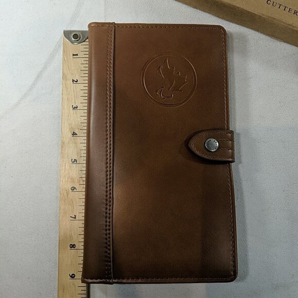 Cutter & Buck Genuine Leather Passport Folder Brown ID Travel Wallet NEW - Picture 12 of 13